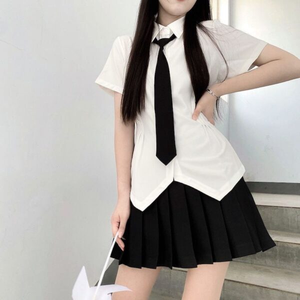 Fitted waist button-up shirt blouse - Image 9